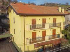 Casa con tre appartamenti vicino a Morciano di Romagna - 1