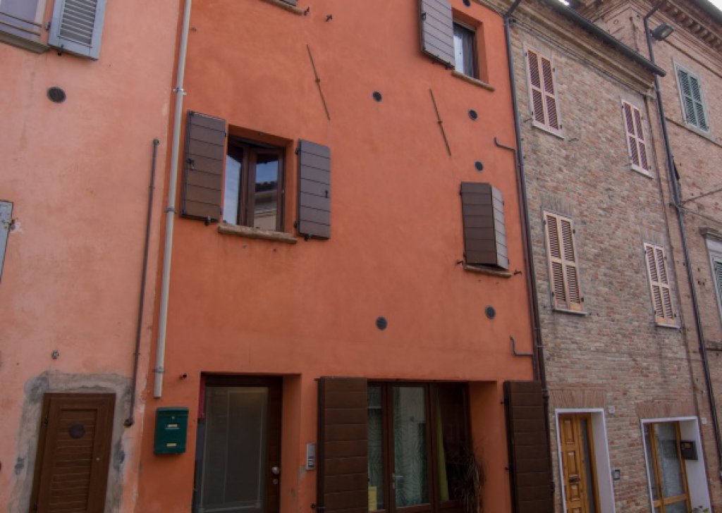 Vendita Appartamenti Mondaino - Appartamento nel centro storico Località Mondaino