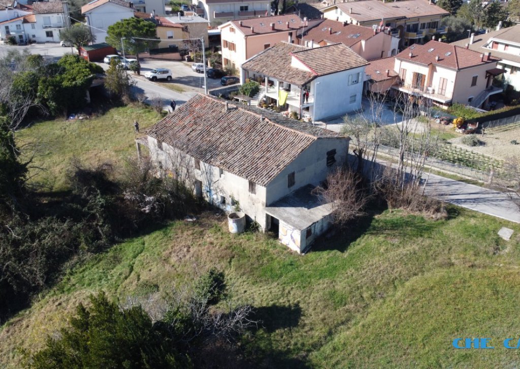 Ville e Case Indipendenti in vendita  200 m², Morciano di Romagna