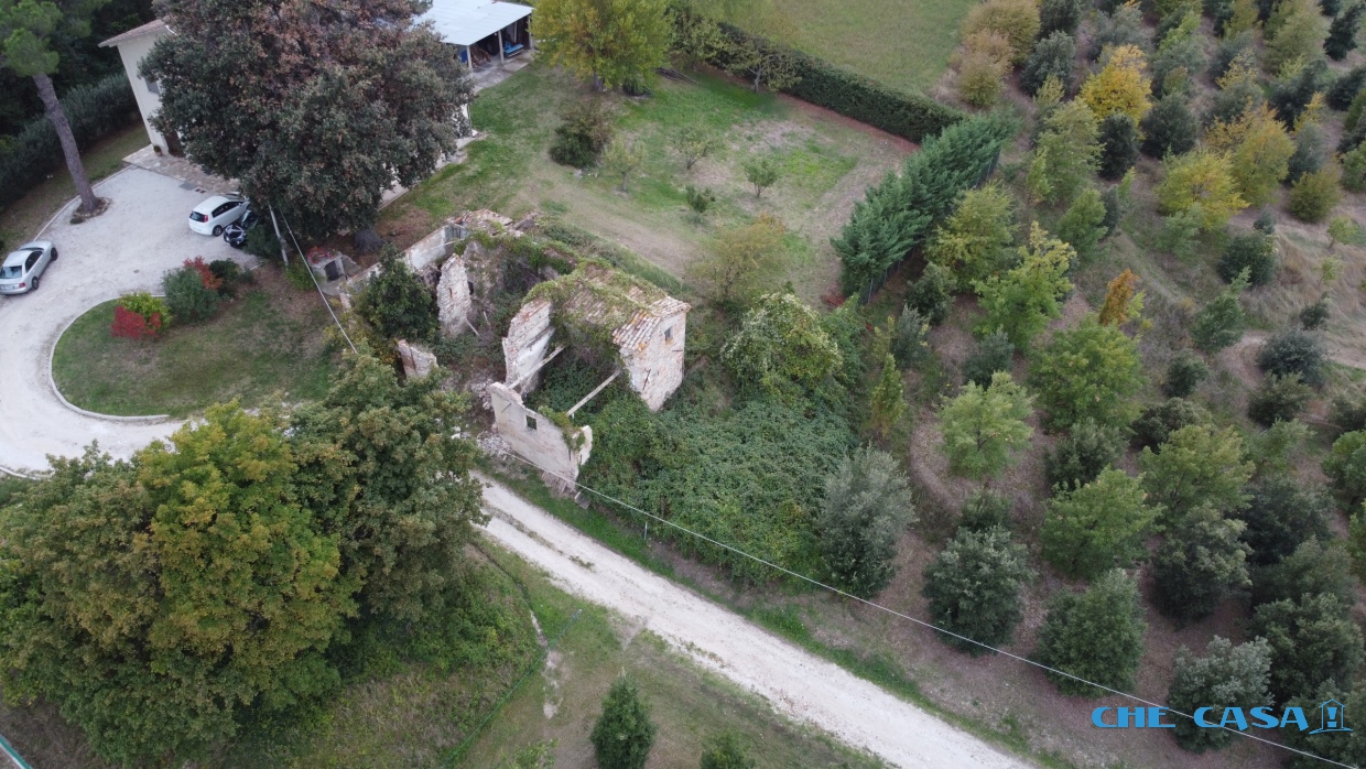 Rustico/Casale/Corte in Vendita San Clemente